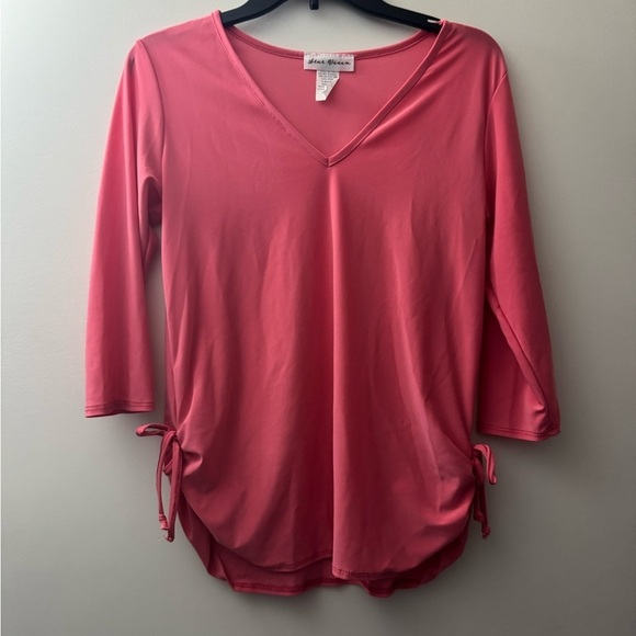 Star Vixen Tops - Star Vixen Pink V-Neck Blouse